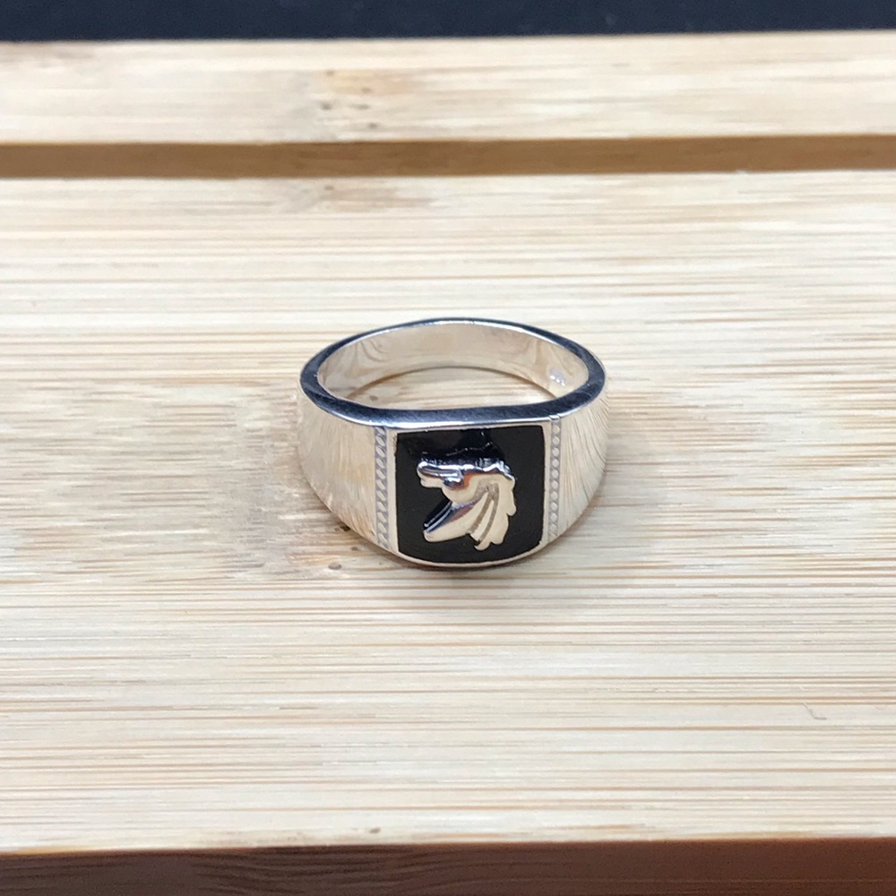 925 Sterling Silver Horse Men's Ring size 10.5 - Picture 8 of 12